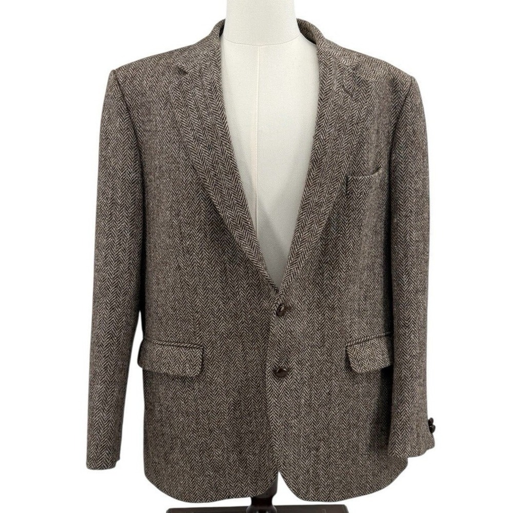 Harris Tweed Herringbone Sport Coat Blazer Mens 46L 100% Wool Made in UK Brown
